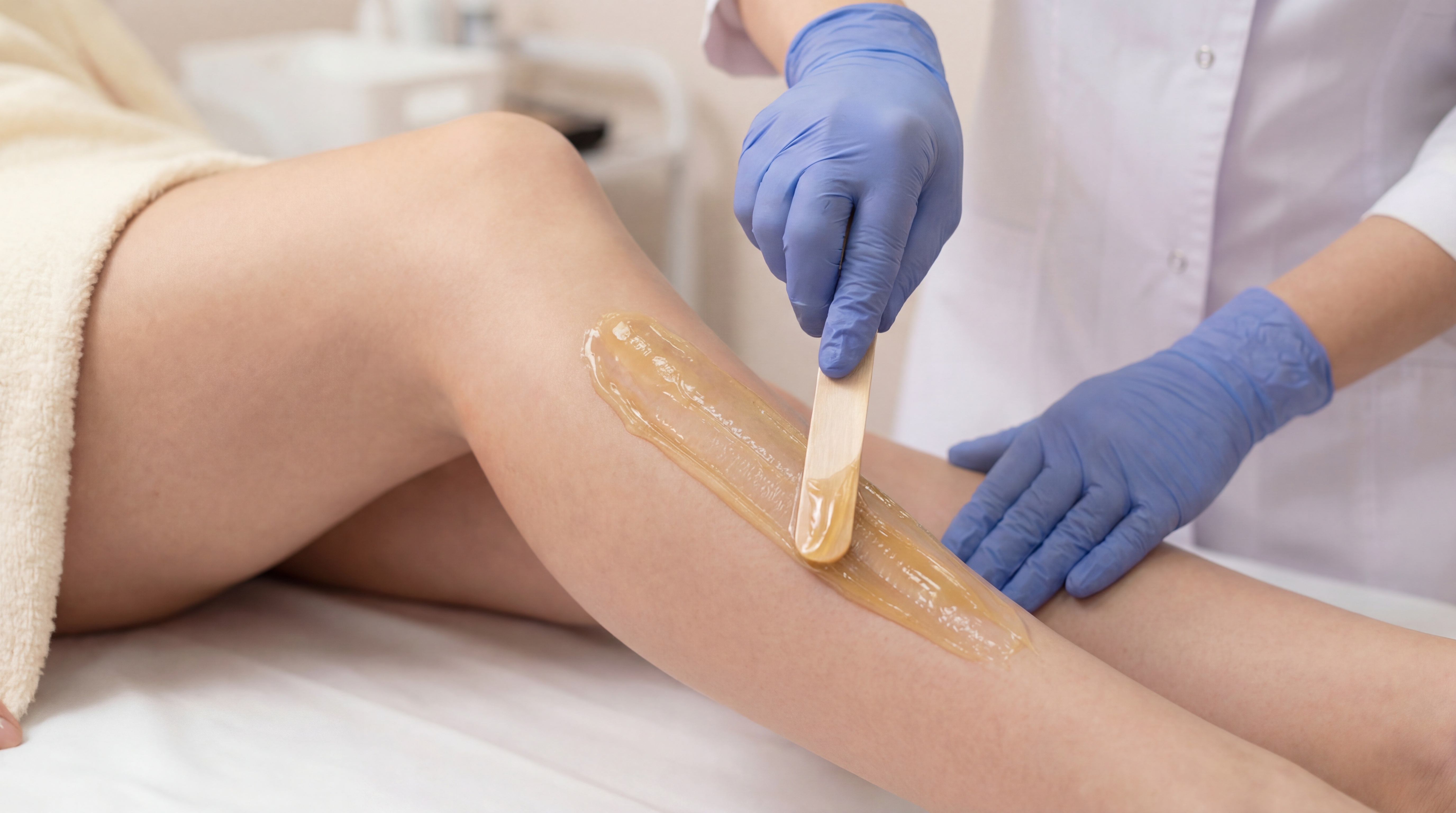Full Legs Wax